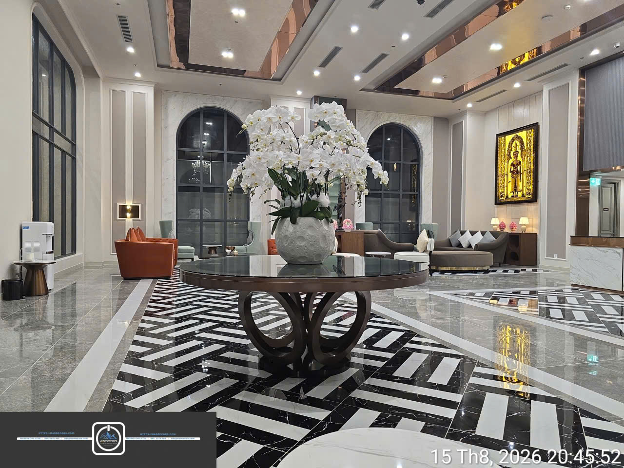 Minh An Decor team finishing construction of Lavia Hotel Phnom Penh